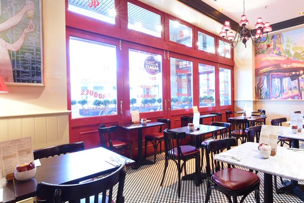 Three Course Meal and Sparkling Wine for Two at Café Rouge, Salford Three Course Meal and Sparkling Wine for Two at Café Rouge, Salford