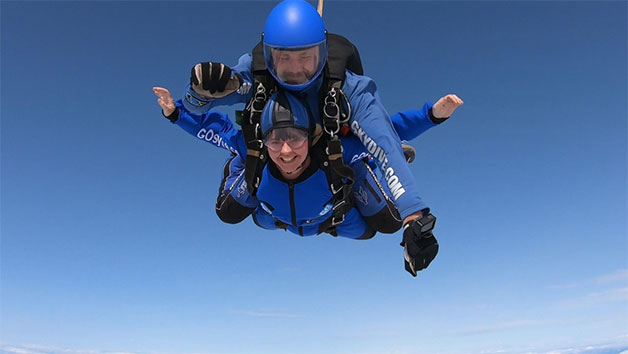 Tandem Skydive in Wiltshire for One Person