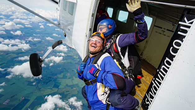 Tandem Skydive in West Yorkshire for One