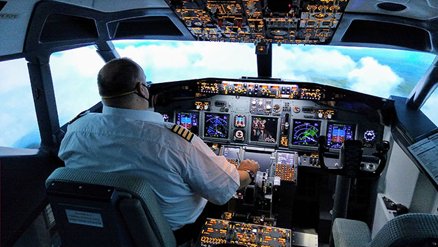 One Hour Boeing 737 Flight Simulator Experience for One in Newcastle-Upon-Tyne