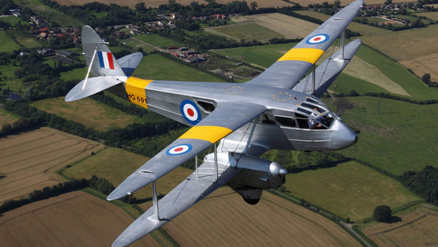 75 Minute Biplane Sightseeing Tour of London for One