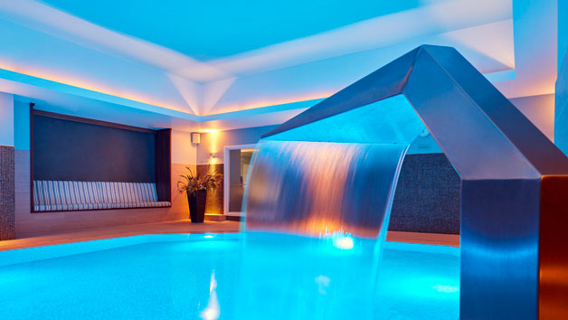 Spa Day with a 40 Minute Treatment and Dining for Two at a Rena Spa picture