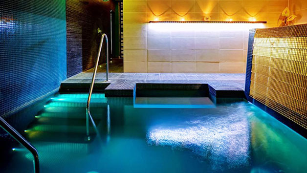 Spa Day for Two with 25 Minute Treatment and Lunch at The Lifehouse Spa and Hotel Spa Day for Two with 25 Minute Treatment and Lunch at The Lifehouse Spa and Hotel