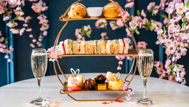 Afternoon Tea with Bubbles for Two with DoubleTree by Hilton Brighton Metropole