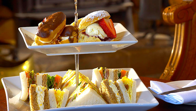 Afternoon Tea with Bubbles for Two at Wroxton House Hotel