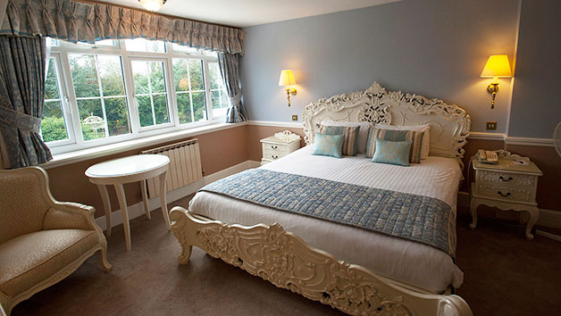 One Night Break for Two at Manor of Groves