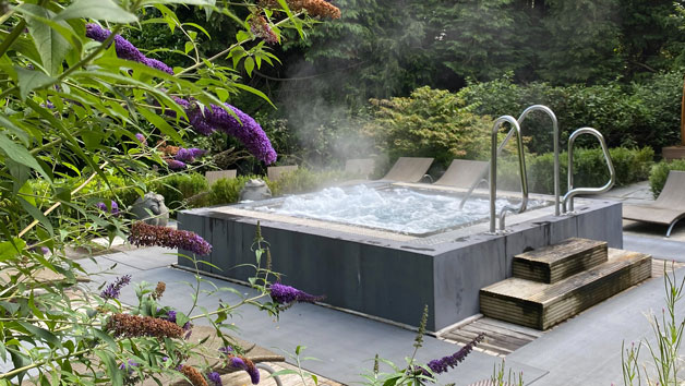 Two Night Luxury Spa Escape with Treatment and Dinner for Two at Alexander House and Utopia Spa