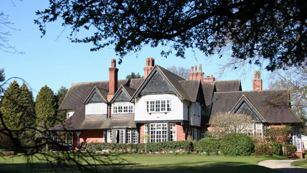 Deluxe Two Night Break with Dinner Deluxe Two Night Break with Dinner