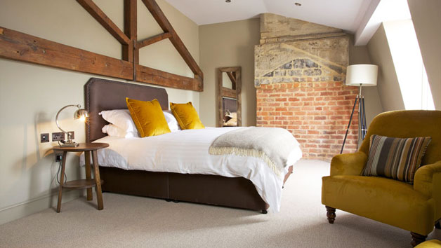 Country House Escape for Two at The Kings Head Hotel, Cirencester