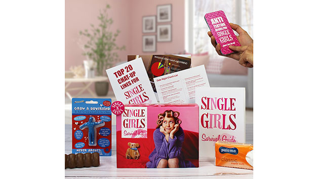 A Novelty Survival Kit for Single Girls A Novelty Survival Kit for Single Girls
