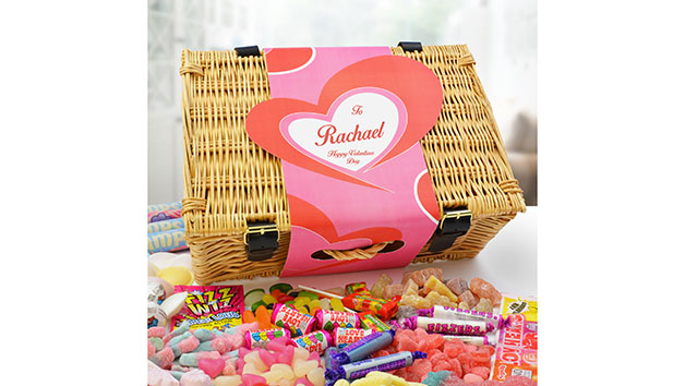 Personalised Sweet Hamper for Valentine's Day Personalised Sweet Hamper for Valentine's Day