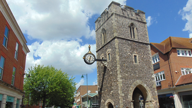 Guided Sightseeing History Tour of Canterbury for Four People