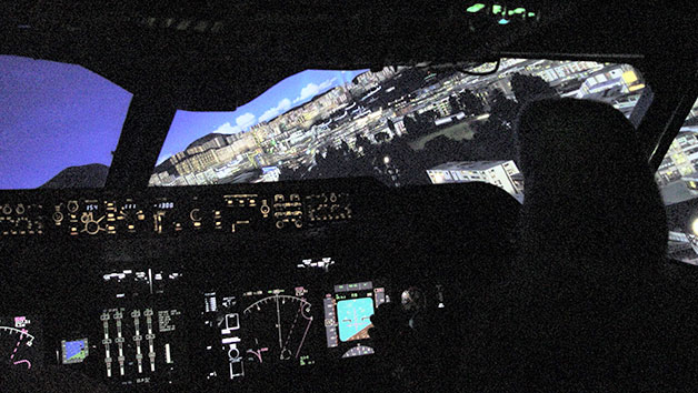 60 Minute Full-Motion Simulator Flight in Coventry