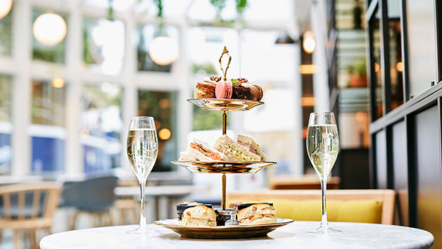 Afternoon Tea and Glass of Bubbles at Novotel London Bridge for Two