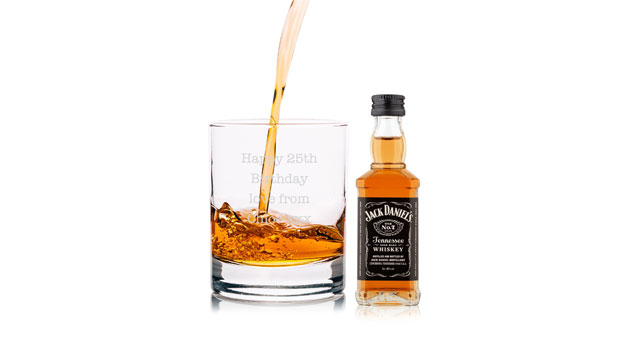 Jack Daniel's Miniature and Tumbler Whiskey Gift Set Jack Daniel's Miniature and Tumbler Whiskey Gift Set