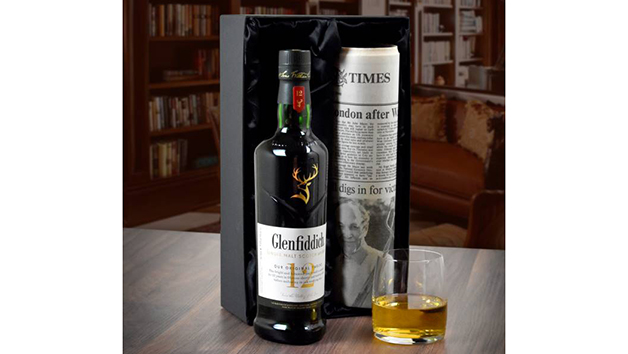 Glenfiddich Whisky and Newspaper in a Luxury Gift Box Glenfiddich Whisky and Newspaper in a Luxury Gift Box