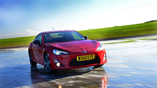 Skidpan Driving at Thruxton