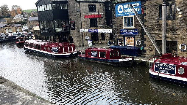 Canal Cruise with Afternoon Tea and Prosecco for Two at Skipton Boat Trips