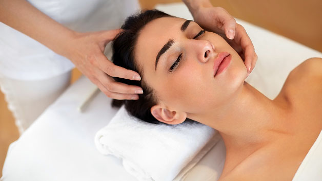 Overnight Pamper Break with Dinner and 25 Minute Treatment Two at Barnett Hill Hotel