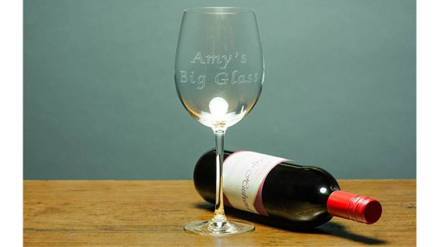 Personalised Bottle of Wine Glass Personalised Bottle of Wine Glass