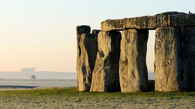 Luxury Coach Tour to Stonehenge for Two