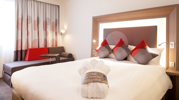 One Night Break and Three Course Dinner at Novotel London Bridge for Two One Night Break and Three Course Dinner at Novotel London Bridge for Two