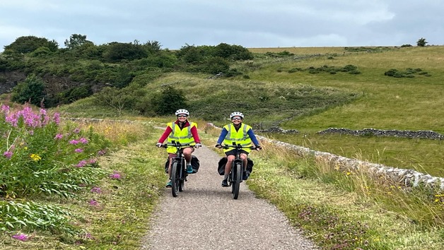 Taster eBike Tour for Two in the Peak District picture