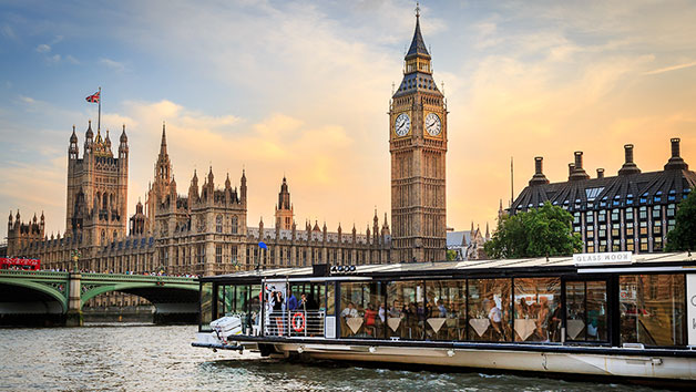 Bateaux London River Thames Three Course Dinner Cruise for Two with a Bottle of Wine