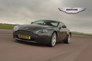 Aston Martin vs Alpine Driving Experience at Thruxton picture