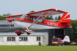 Triple Landing Flying Lesson for One Person Image 3