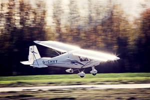 60 Minute Microlight Flying Lesson for One picture