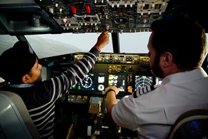 90 Minute Virtual Flying Experience for One in Leicestershire picture