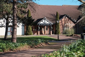 Spa Day with 55 Minute Treatment and Afternoon Tea for Two at Macdonald Botley Park picture