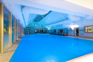 Spa Day with 75 Minutes of Treatments, Lunch and Prosecco for Two at Park Royal Hotel - Weekends picture