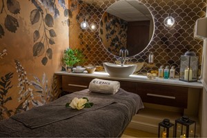 Spa Day with 75 Minutes of Treatments, Lunch and Prosecco at Dunston Hall Hotel for Two - Weekdays picture
