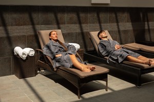 Twilight Spa Evening with Prosecco for Two at a Macdonald Hotel picture
