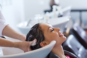 Luxurious Pamper Treat at Ma Dell Beauty Salon for One picture