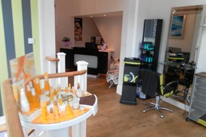 Full Body Massage with Manicure and Spray Tan at Era Hair and Beauty for One picture