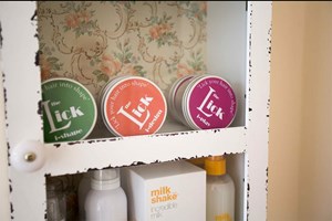 Haircut and Blowdry at Little Red's Boutique for One picture