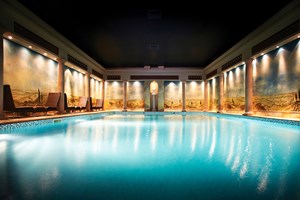 Pamper Treat with 40 Minute Treatment and Lunch at Rowhill Grange for One Image 3