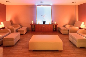 Blissful Spa Day with a 25 Minute Treatment for Two at Voco Sheffield picture