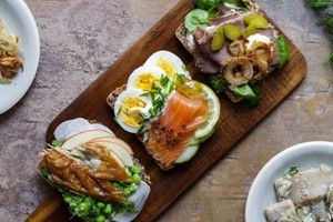 Three Course Meal at 1066 At The Chequers for Two picture