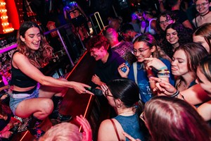 Bottomless Brunch for Two at Coyote Ugly Saloon picture