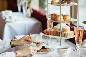 Royal Afternoon Tea at 5* The Rubens at the Palace picture