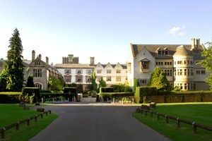 Banquet Dinner with Wine for Two At Coombe Abbey Image 3