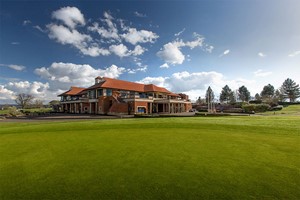 Overnight Stay with Dinner, Spa Treatment and Golf for Two at The Oxfordshire Golf Hotel and Spa picture