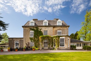 Overnight Murder Mystery Break for Two with Dinner picture