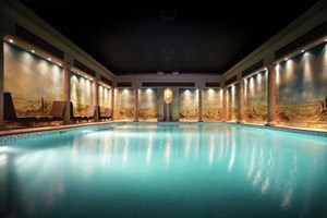 Luxury Two Night Spa Escape with Dinner and 40 Minute Massage at Rowhill Grange for Two Image 3