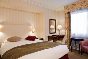 Two Night Stay For Two At Mercure Banbury Whately Hall Hotel