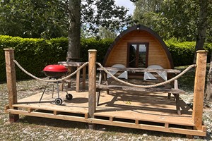 One Night Glamping Break at Daisy Banks picture